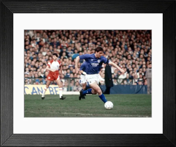 Framed Print : Rangers footballer Kevin Drinkell in action. April 1989 Framed Print : Rangers footballer Kevin Drinkell in action. April 1989
