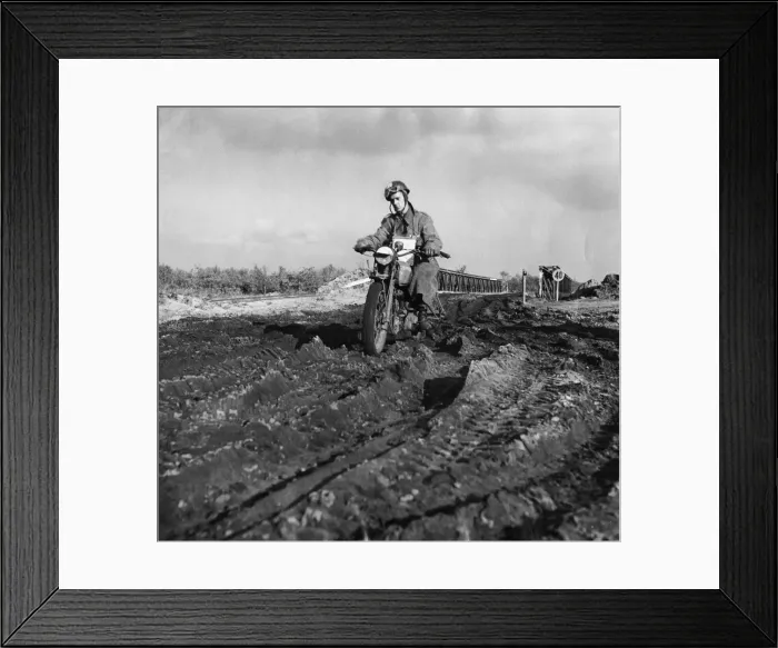Framed Print : Dispatch Rider with Royal Coprs of Signals rides over a arduous Framed Print : Dispatch Rider with Royal Coprs of Signals rides over a arduous