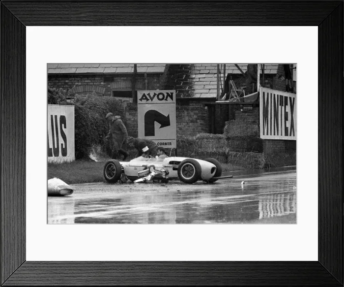 Framed Print : British Grand Prix Formula One at Aintree July 1961 crash A©Mirrorpix Framed Print : British Grand Prix Formula One at Aintree July 1961 crash A©Mirrorpix