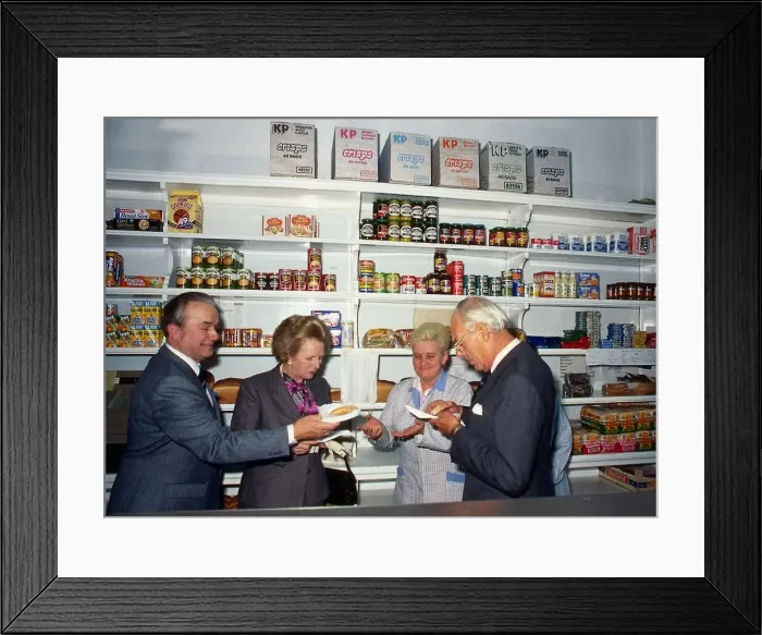 Framed Print : Prime Minister Margaret Thatcher, accompanied by her husband Dennis Framed Print : Prime Minister Margaret Thatcher, accompanied by her husband Dennis