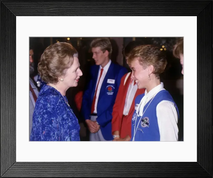 Framed Print : Liz McColgan talking to Margaret Thatcher July 1986