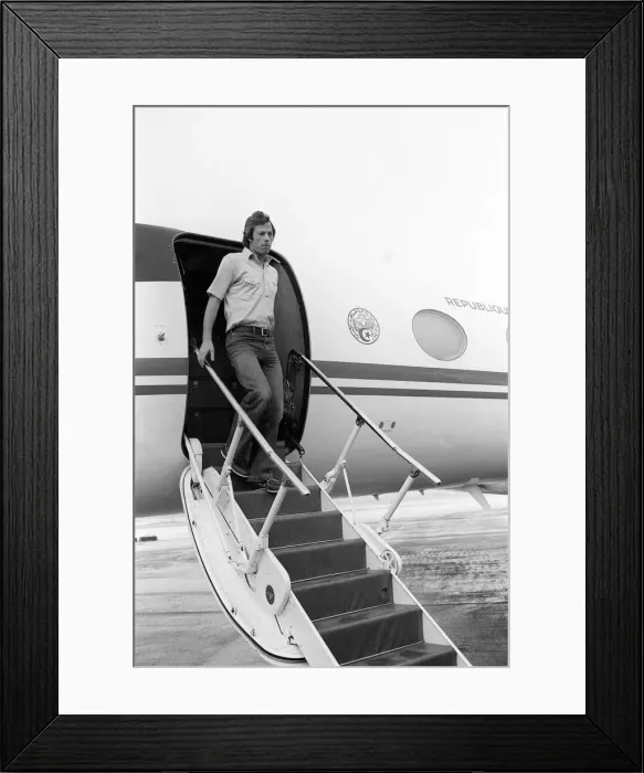Framed Print : Mark Thatcher leaving the Algerian presidents private jet after he had been