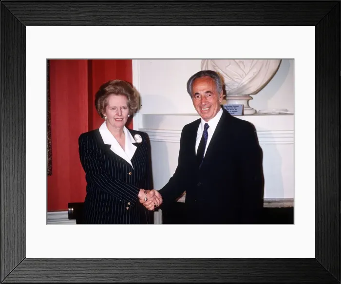 Framed Print : Margaret Thatcher British Prime Minister and Simon Perez at No. 10 Downing Street Framed Print : Margaret Thatcher British Prime Minister and Simon Perez at No. 10 Downing Street