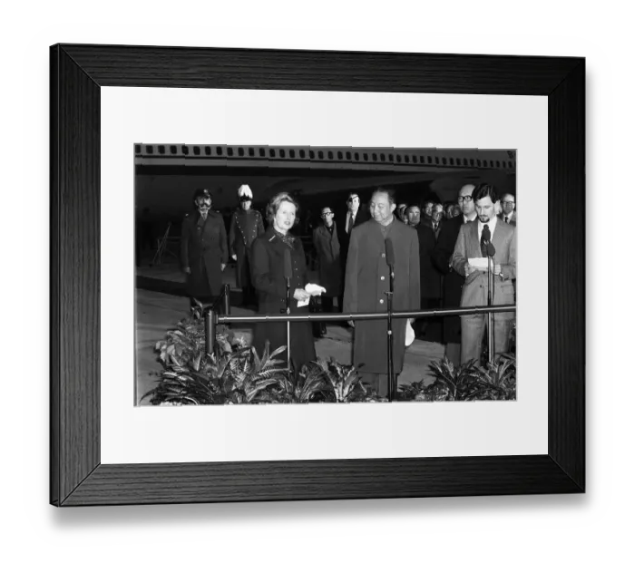 Framed Print : Hua Kuo Feng, Chairman of the Chinese Peoples Republic greeting British Prime Minister