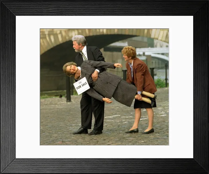 Framed Print : Margaret Thatcher waxworks dummy 6th October 1997 The final proof that the Tories are