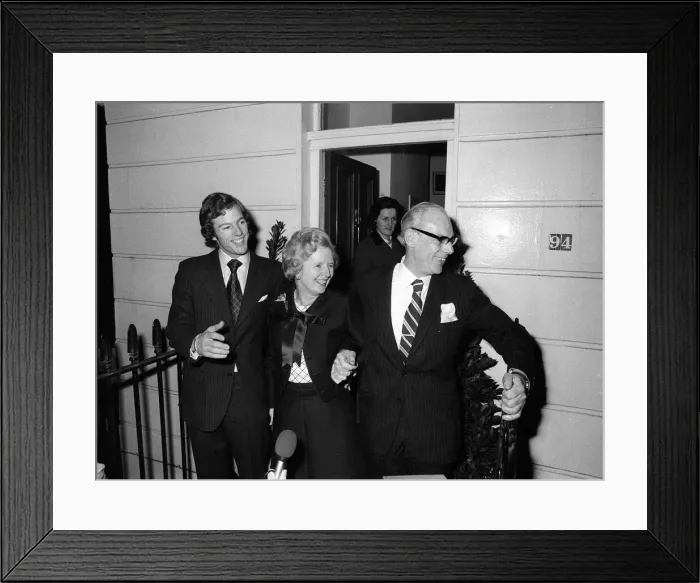 Framed Print : Margaret Thatcher with her husband Denis and son Mark after winning the Conservative Framed Print : Margaret Thatcher with her husband Denis and son Mark after winning the Conservative