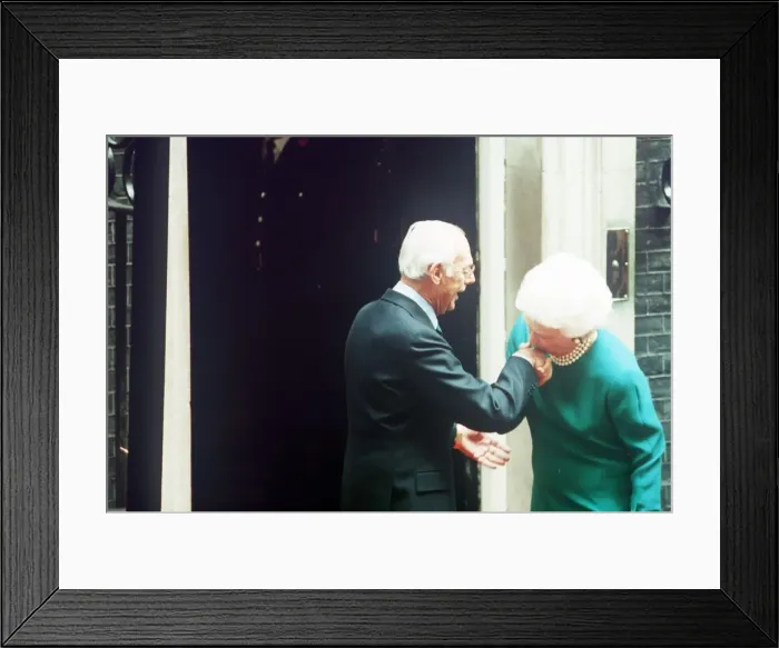 Framed Print : Denis Thatcher with Barbara Bush at No. 10 Downing Street June 1989 Framed Print : Denis Thatcher with Barbara Bush at No. 10 Downing Street June 1989
