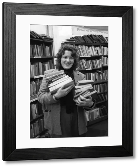 Framed Print : Erika Roe Streaker of Twickenham rugby pitch Jan 1982 Erika Roe who ran across Framed Print : Erika Roe Streaker of Twickenham rugby pitch Jan 1982 Erika Roe who ran across