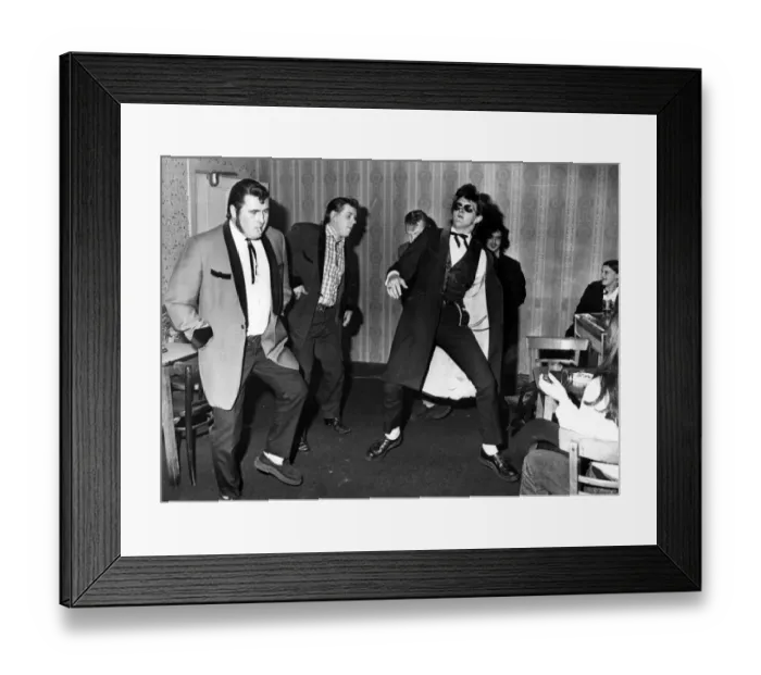 Framed Print : Teddy Boys - Bopping away at the Fforchneol Arms, Brynmair Road, Godreaman Framed Print : Teddy Boys - Bopping away at the Fforchneol Arms, Brynmair Road, Godreaman