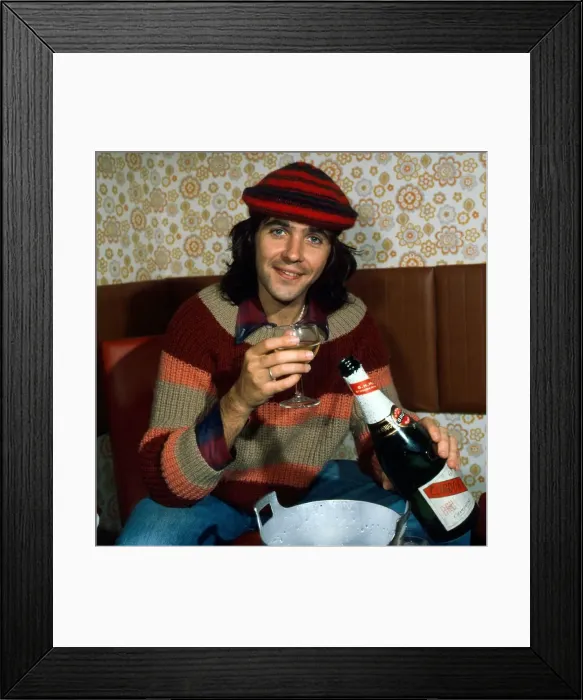 Framed Print : A portrait of David Essex, taken in Scotland, wearing a multicoloured pullover Framed Print : A portrait of David Essex, taken in Scotland, wearing a multicoloured pullover