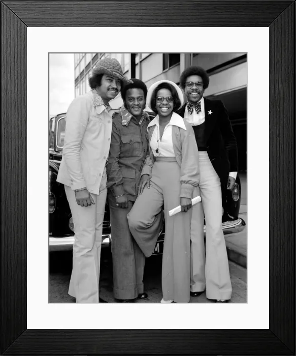 Framed Print : Singer Gladys Knight and the Pips pose for a picture at Heathrow Airport 10th May Framed Print : Singer Gladys Knight and the Pips pose for a picture at Heathrow Airport 10th May