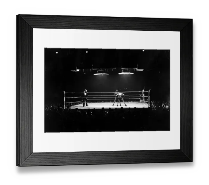 Framed Print : Jimmy Wilde fought the American Memphis Pal Moore at Olympia London on the 17th July Framed Print : Jimmy Wilde fought the American Memphis Pal Moore at Olympia London on the 17th July