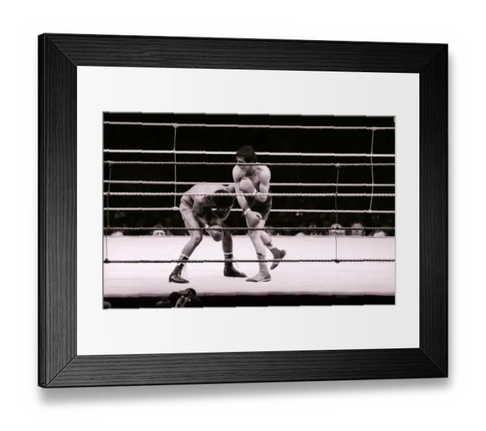 Framed Print : Boxing-Boxing Featherweight champion of the world. Barry McGuigan v Eusebio Pedroza Framed Print : Boxing-Boxing Featherweight champion of the world. Barry McGuigan v Eusebio Pedroza