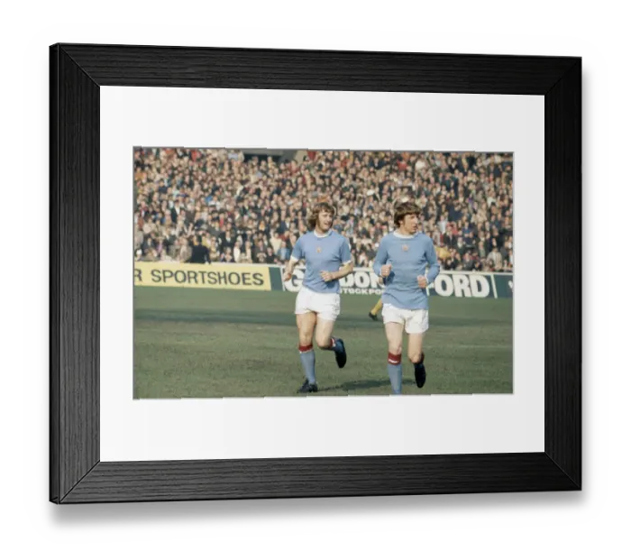 Framed Print : Manchester City v Chelsea league match at Maine Road 18th March 1972