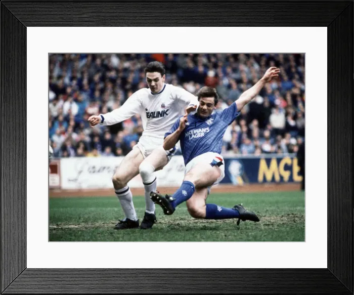 Framed Print : Rangers footballer Kevin Drinkell in action. May 1989