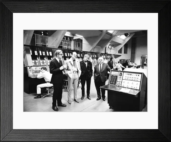 Framed Print : Filming of Billion Dollar Brain at Pinewood studios Framed Print : Filming of Billion Dollar Brain at Pinewood studios