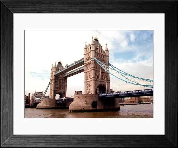 Framed Print : London Tower Bridge