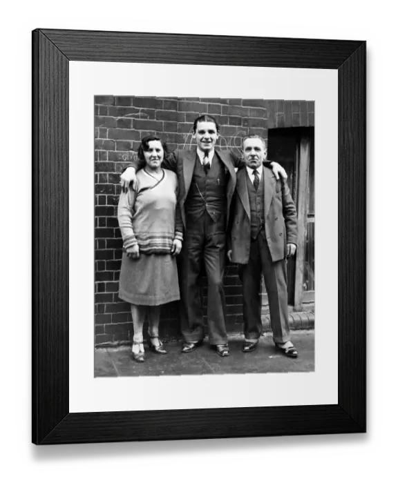 Framed Print : Jack The Kid Berg with his parents Boxing boxer 1930s