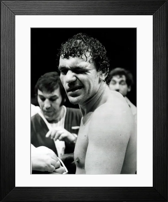 Framed Print : John L Gardner after beating Ossie Ocasio of Puerto Rico at Wembley March 17th