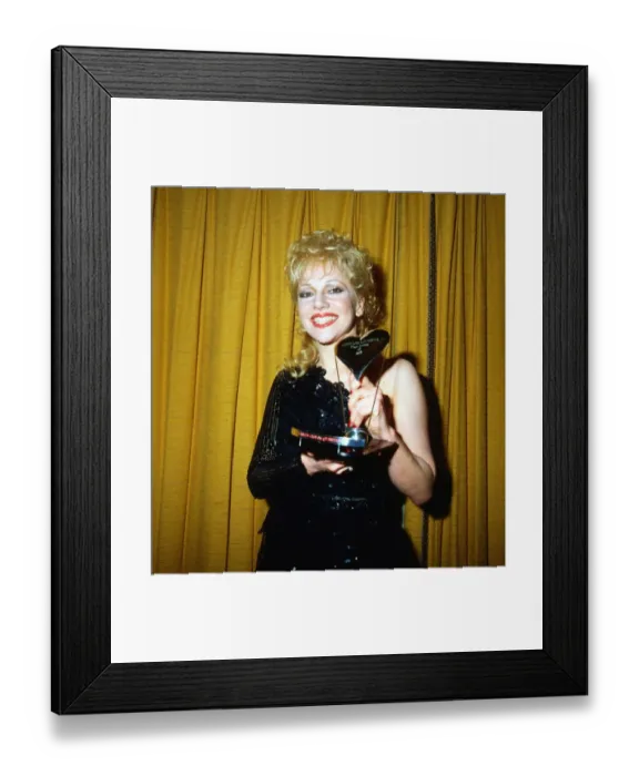 Framed Print : Stephanie Lawerence with television award February 1984