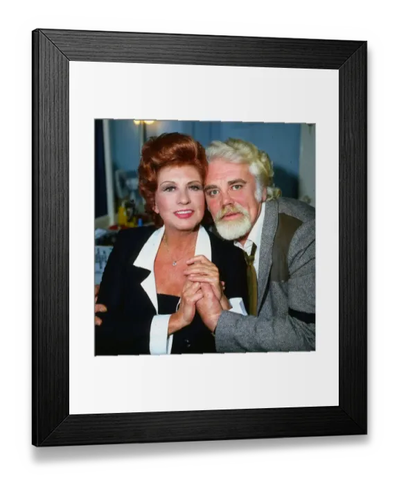 Framed Print : Pat Phoenix actress TV Coronation street August 1986 with actor husband Tony Booth Framed Print : Pat Phoenix actress TV Coronation street August 1986 with actor husband Tony Booth