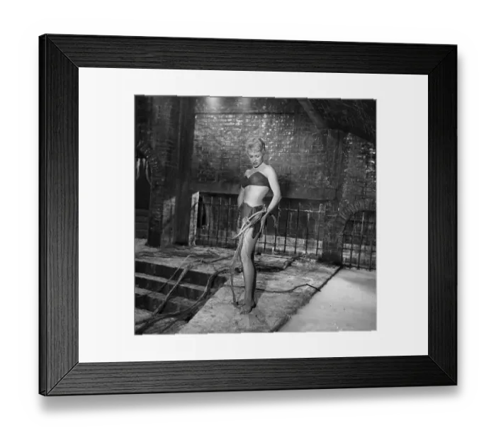 Framed Print : Film Womaneater 1957 Actress Vera Day on set at Twickenham Studio making the horror film Framed Print : Film Womaneater 1957 Actress Vera Day on set at Twickenham Studio making the horror film