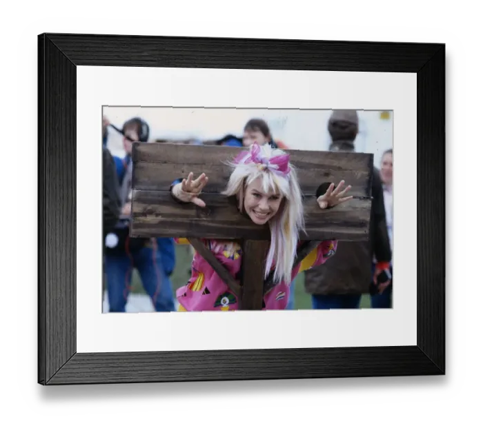 Framed Print : Pamela Stephenson actress comedienne June 1987 at Alton Towers head Framed Print : Pamela Stephenson actress comedienne June 1987 at Alton Towers head