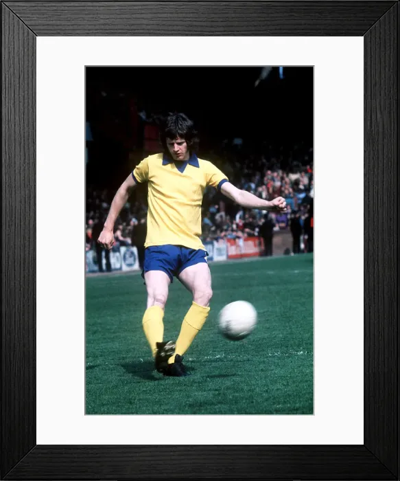 Framed Print : Mike Channon Southampton 1974 football Local Caption - 08 / 06 / 2010 Framed Print : Mike Channon Southampton 1974 football Local Caption - 08 / 06 / 2010