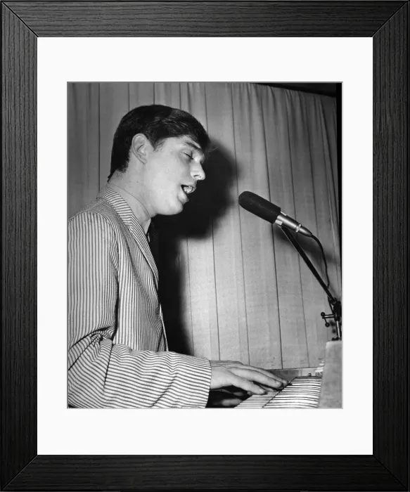 Framed Print : Georgie Fame circa 1965 Framed Print : Georgie Fame circa 1965