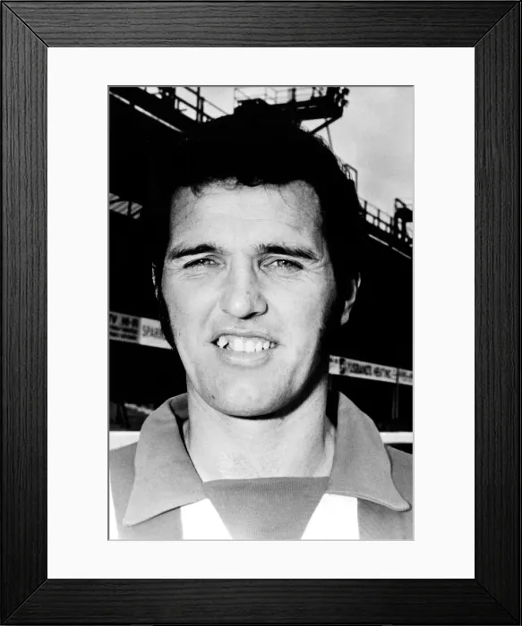 Framed Print : Terry Paine Southampton winger August 1973 Paine Scored the only goal the last time Framed Print : Terry Paine Southampton winger August 1973 Paine Scored the only goal the last time