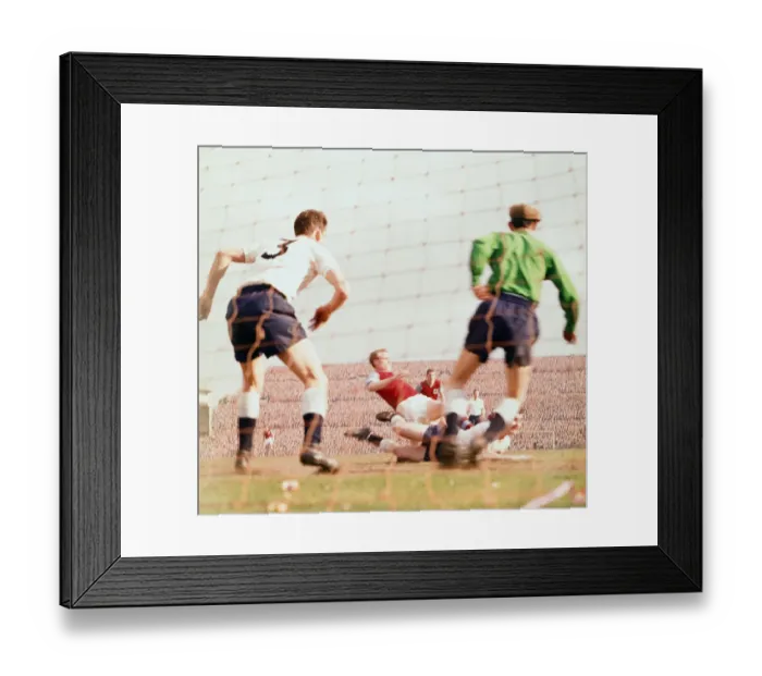 Framed Print : 1960 1961 Tottenham Hotspur Double Winning Season. FA Cup Semi Final v Burnley Framed Print : 1960 1961 Tottenham Hotspur Double Winning Season. FA Cup Semi Final v Burnley