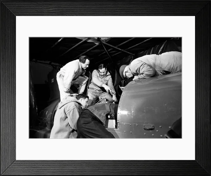 Framed Print : Donald Campbell takes Bluebird on Coniston Water for the first time Framed Print : Donald Campbell takes Bluebird on Coniston Water for the first time