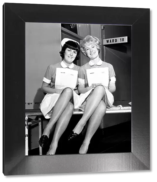 Student Nurses Susan Bishop and Susan Ditchfield. 23rd November 1965