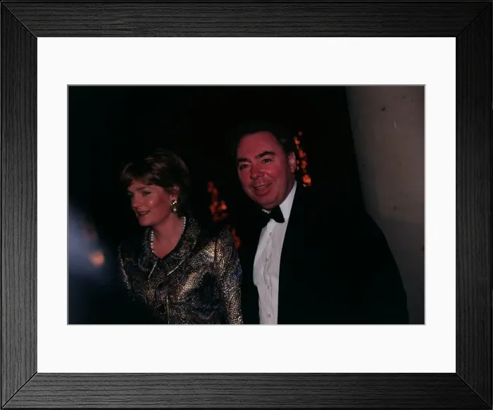 Framed Print : Sir Andrew lloyd Webber November 1998 Arriving at Hampton Court for Prince Charles Framed Print : Sir Andrew lloyd Webber November 1998 Arriving at Hampton Court for Prince Charles