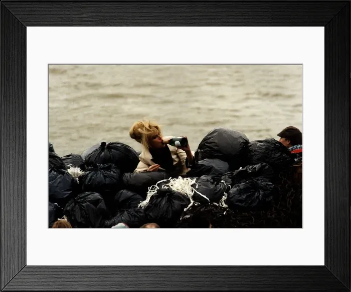 Framed Print : Joanna Lumley Actress in scene from television series Absolutely Fabulous Circa