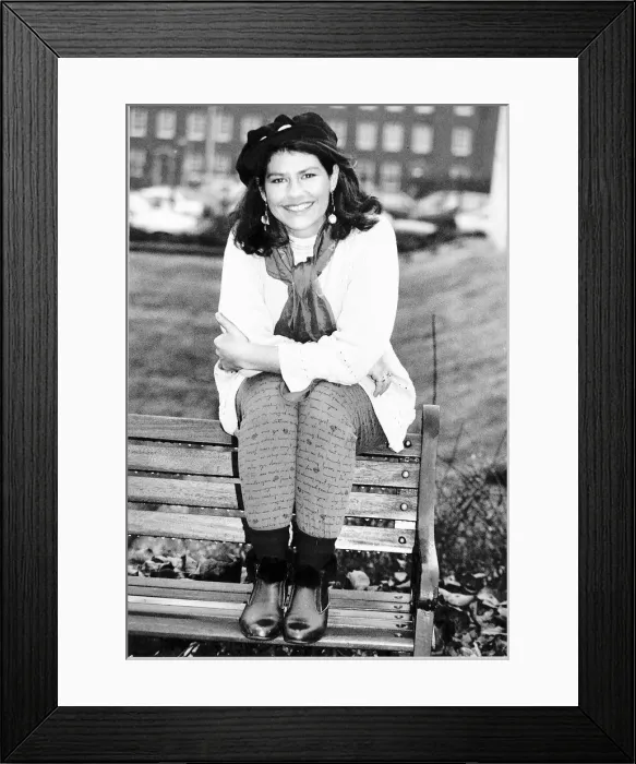 Framed Print : Coronation Street actress Denise Black. 6th January 1993 Framed Print : Coronation Street actress Denise Black. 6th January 1993