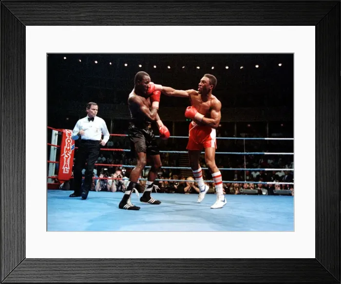 Framed Print : Michael Watson v Mike McCullam April 1990 Boxing Super middle-weight Framed Print : Michael Watson v Mike McCullam April 1990 Boxing Super middle-weight