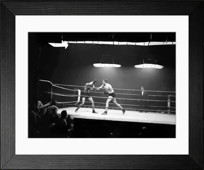 Framed Print : Boxing Wells v Journee March 1920 Framed Print : Boxing Wells v Journee March 1920