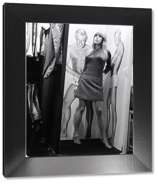Fashion Carnaby Street Shop November 1966 Jenny Boyd 18 year old sister of model