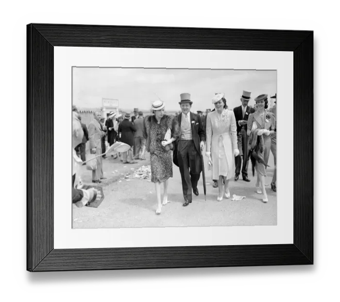Framed Print : Fashion at Royal Ascot - June 1935 Ladies Day - a woman shows off her style of