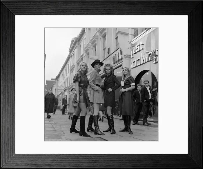 Framed Print : Clothing Fashion November 1967 Opening of a new boutique Just Looking