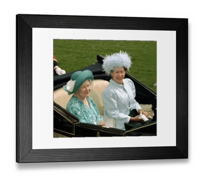 Framed Print : Queen Mother with Princess Margaret sitting in carriage Royal Ascot horse racing June