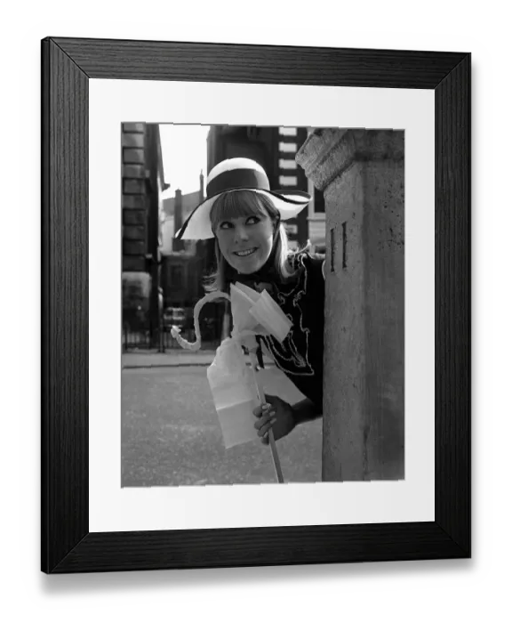 Framed Print : Edward Mann hat Fashion 1964 Karen Jenson wears Bopeep