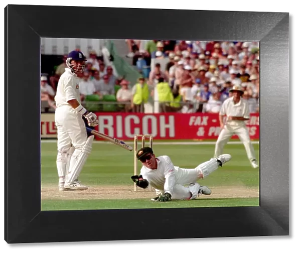 Alec Stewart is caught out by Ian Healy off Warne 1997 during fifth test against