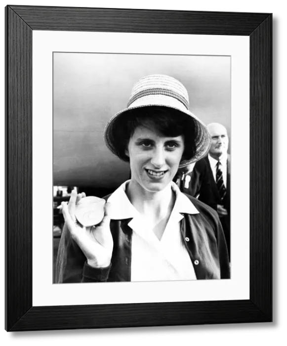 Framed Print : Dorothy Hyman September 1962 Framed Print : Dorothy Hyman September 1962