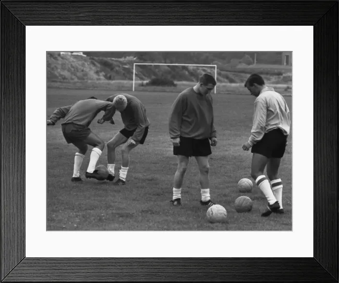 Framed Print : The Coventry City FCs players at the training ground, Coventry Framed Print : The Coventry City FCs players at the training ground, Coventry