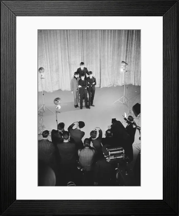 Framed Print : British pop group The Beatles pose for photographers at a CBS photocall in New York Framed Print : British pop group The Beatles pose for photographers at a CBS photocall in New York