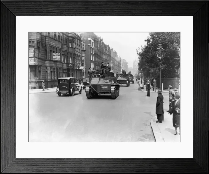 Framed Print : Soldiers seen here patrolling the streets of London in their Vickers Medium tanks