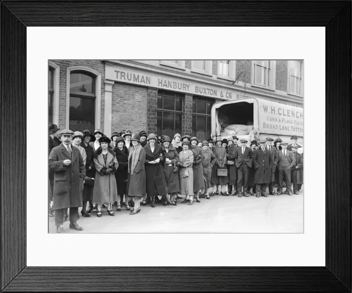 Framed Print : Commuters waiting for buses and make shift public transport to get home from work Framed Print : Commuters waiting for buses and make shift public transport to get home from work