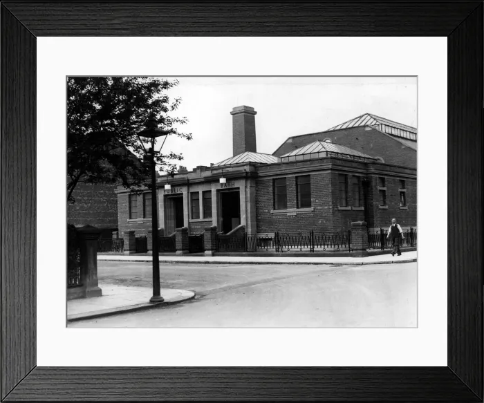 Framed Print : Jesmond Swimming Baths in Newcastle 22 September 1938